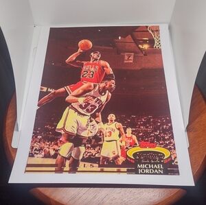 NEW!💯 MICHAEL AIR 💨JORDAN VINTAGE 8.5x11 CHICAGO BULLS VS KNICKS GLOSSY POSTER